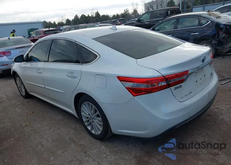 2013 Toyota Avalon Hybrid Limited z USA, uszkodzony, nr VIN 4T1BD1EB8DU013635